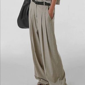 The Frankie Shop Gelso Pleated Trousers